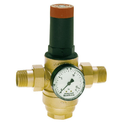 Honeywell D06FI-11/4B Регулятор давления со сбалансированным седлом и встроенным фильтром (размер ячейки 0.16 мм), DN32. PN25. Tmax 70 °C. Диапазон настройки 1.5-6.0 бар. Корпус – нержавеющая сталь, присоединение – наружная резьба